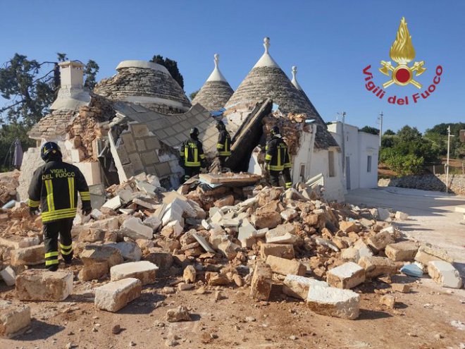 Brindisi. Esplode un Trullo a Cisternino