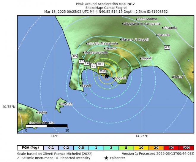 Scosse di terremoto ai Campi Flegrei - Napoli di Magnitudo 4.4 (Immagine INGV)