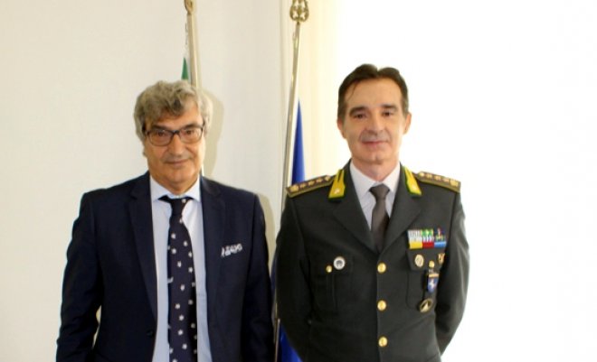 Il prefetto di Benevento Francesco Antonio Cappetta e il Comandante Provinciale della Guardia di Finanza di Benevento, Colonnello Mario Intelisano