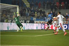 Il goal di Troest. Foto: Novara Calcio