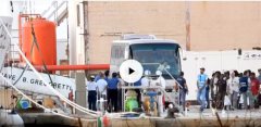 Nave Gregoretti bloccata ad Augusta con 116 migranti