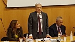 Incontro PD, il ministro de Vincentis