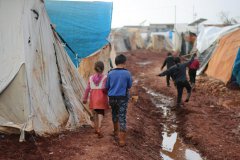 Bambini profughi - Idlib, Idlib Governorate, Syria (Foto di Ahmed akacha)