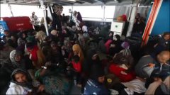 Migranti: Msf sospende i soccorsi nel Mediterraneo
