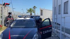Napoli. Spaccio di droga dinanzi ad una chiesa scoperto a Marano dai Carabinieri