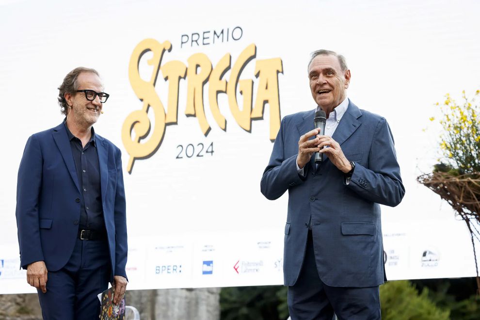 Benevento 5 giugno 2024: Annuncio finalisti Premio Strega 2024 - Clemente Mastella ©Foto / MUSA